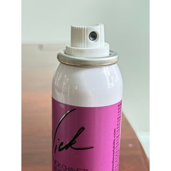 Nick Chavez Beverly Hills Hair 2.25 oz Angel Wings Super Light Hair Spray HTF - Picture 3 of 5